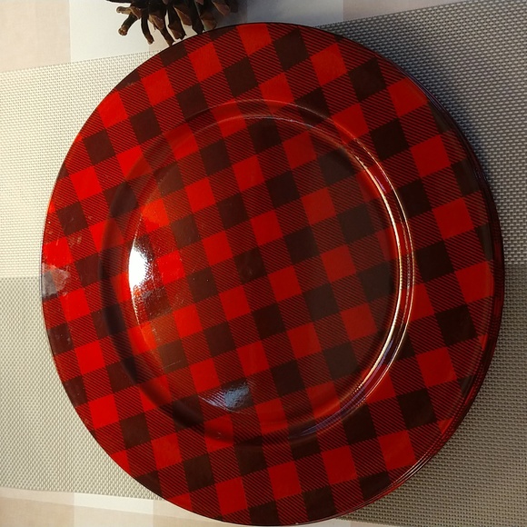 Set of Four Buffalo Check Chargers - Picture 1 of 4